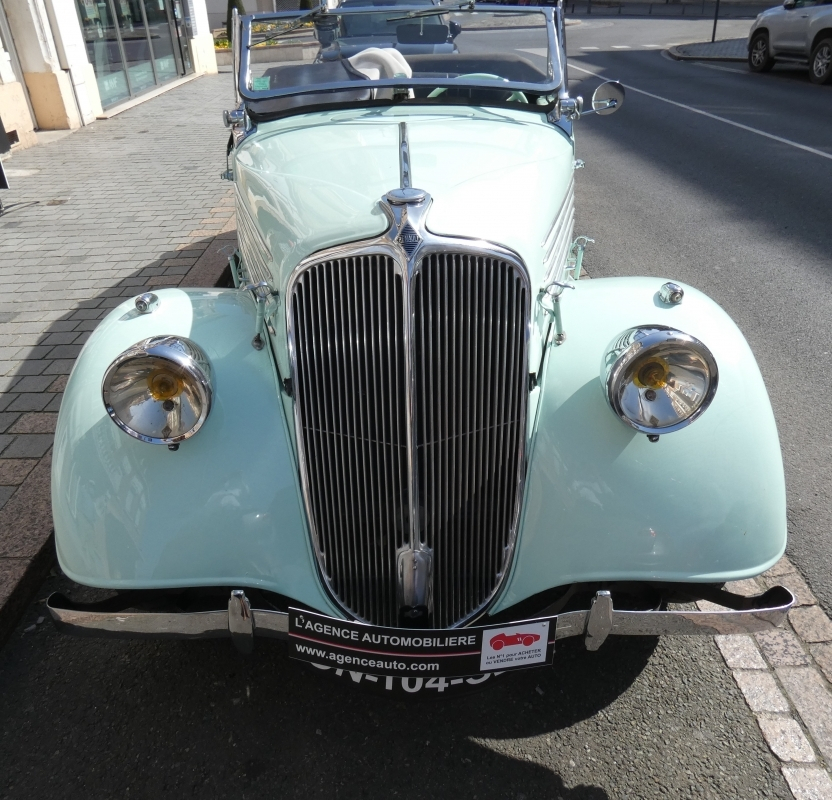 Renault Primaquatre — 3